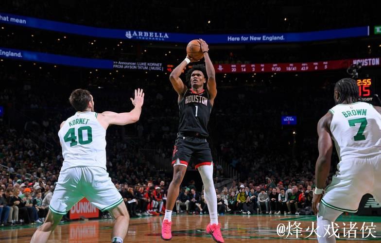 阿门半场手感欠佳，7投2中砍下6分7篮板4助攻