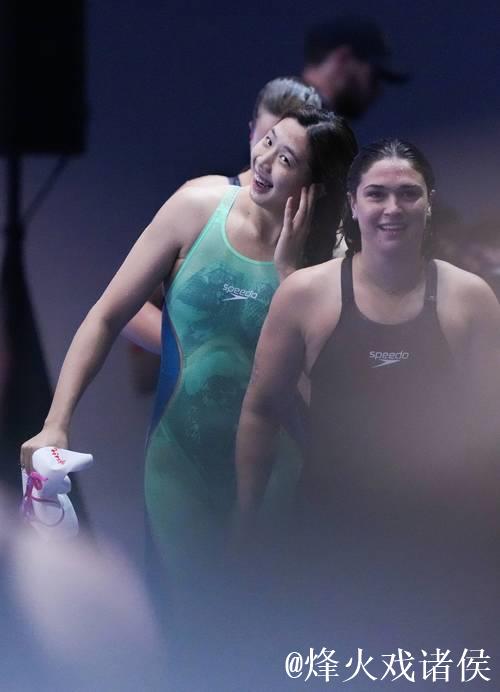 世锦赛女子50米蛙泳：唐钱婷与杨畅齐闯半决赛