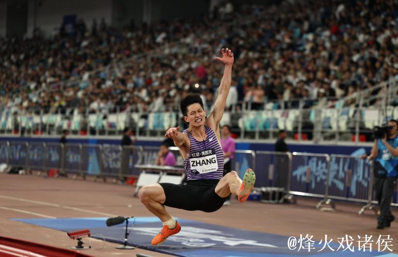 谋突破改动作磨细节防伤病 张溟鲲稳得住才跳得远 谋突破改动作磨细节防伤病 张溟鲲稳得住才跳得远